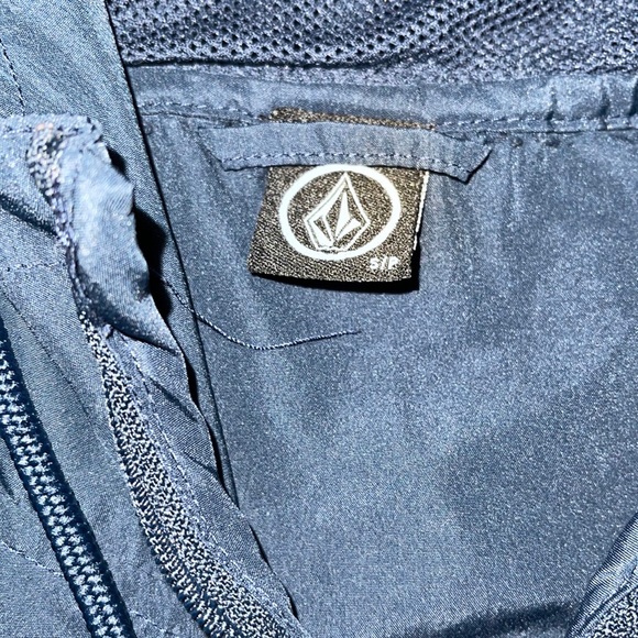 Volcom Windbreaker - Picture 4 of 4